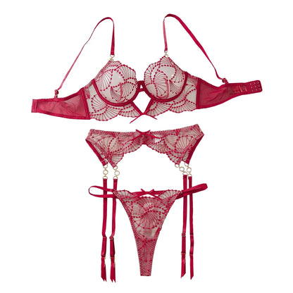 Élysée Lace Suspender Lingerie Set
