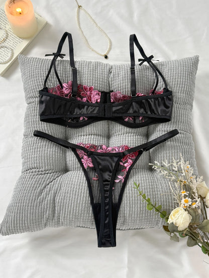 Violette Floral Embroidered Bra Set, view 1