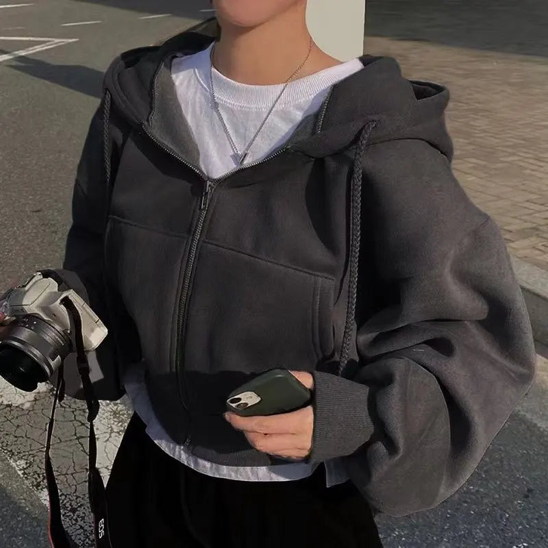Juno Cropped Zip-Up Hoodie in Black
