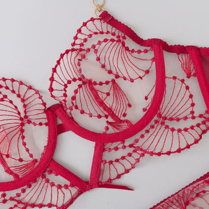 Élysée Lace Suspender Lingerie Set