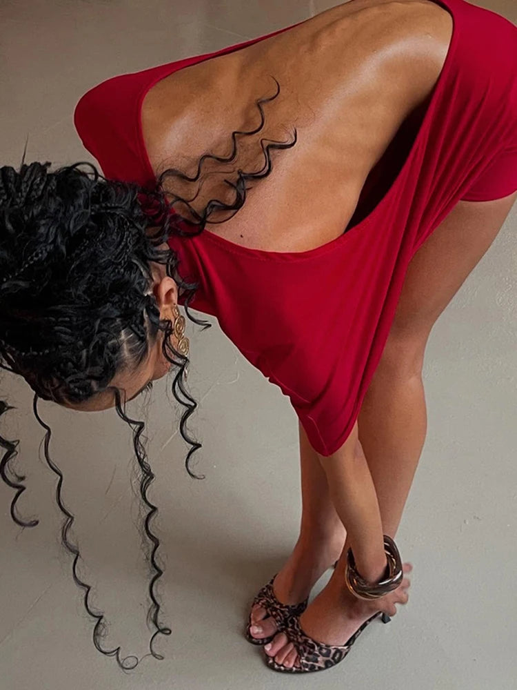 Soléna Backless Sculpt Mini Dress